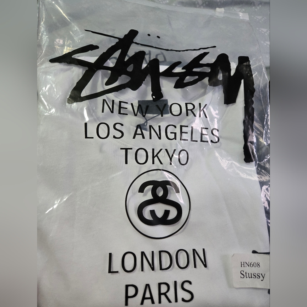 NWOT Stussy Shattered White TEE